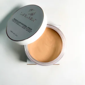 Laura Gray Maquillaje con protector solar